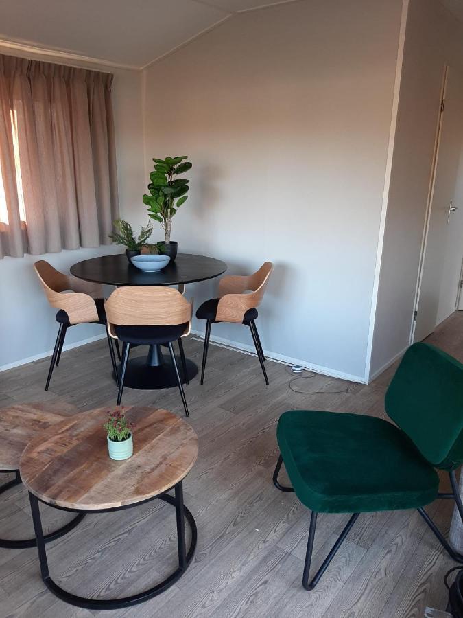 Villa Gezellig Chalet Op Een Prachtige Plek In Drenthe Met Vrij Uitzicht à Tynaarlo Extérieur photo