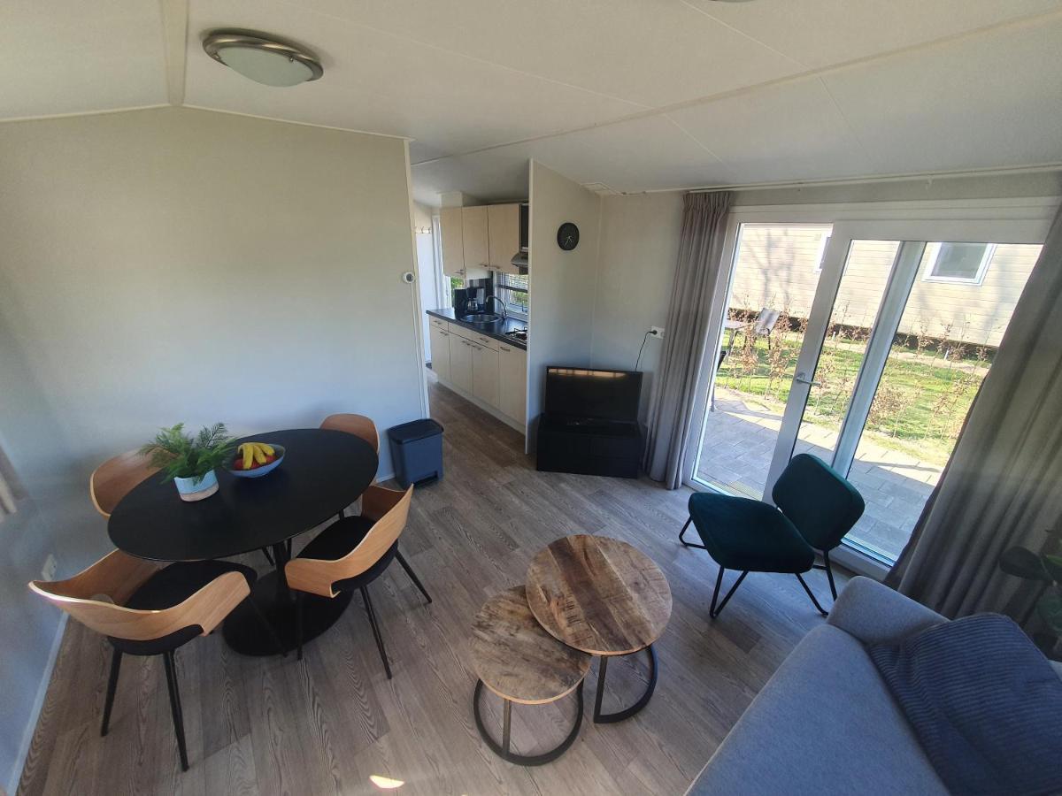 Villa Gezellig Chalet Op Een Prachtige Plek In Drenthe Met Vrij Uitzicht à Tynaarlo Extérieur photo